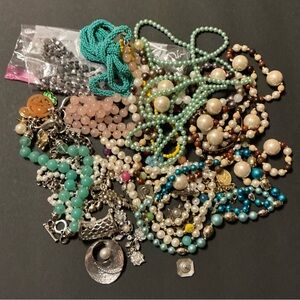 Vintage Beaded Craft / Jewelry Lot – Boho Pearl Gemstone Charm Necklaces
